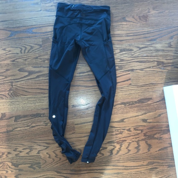 lululemon athletica Pants - LULULEMON LEGGINGS, Size 4